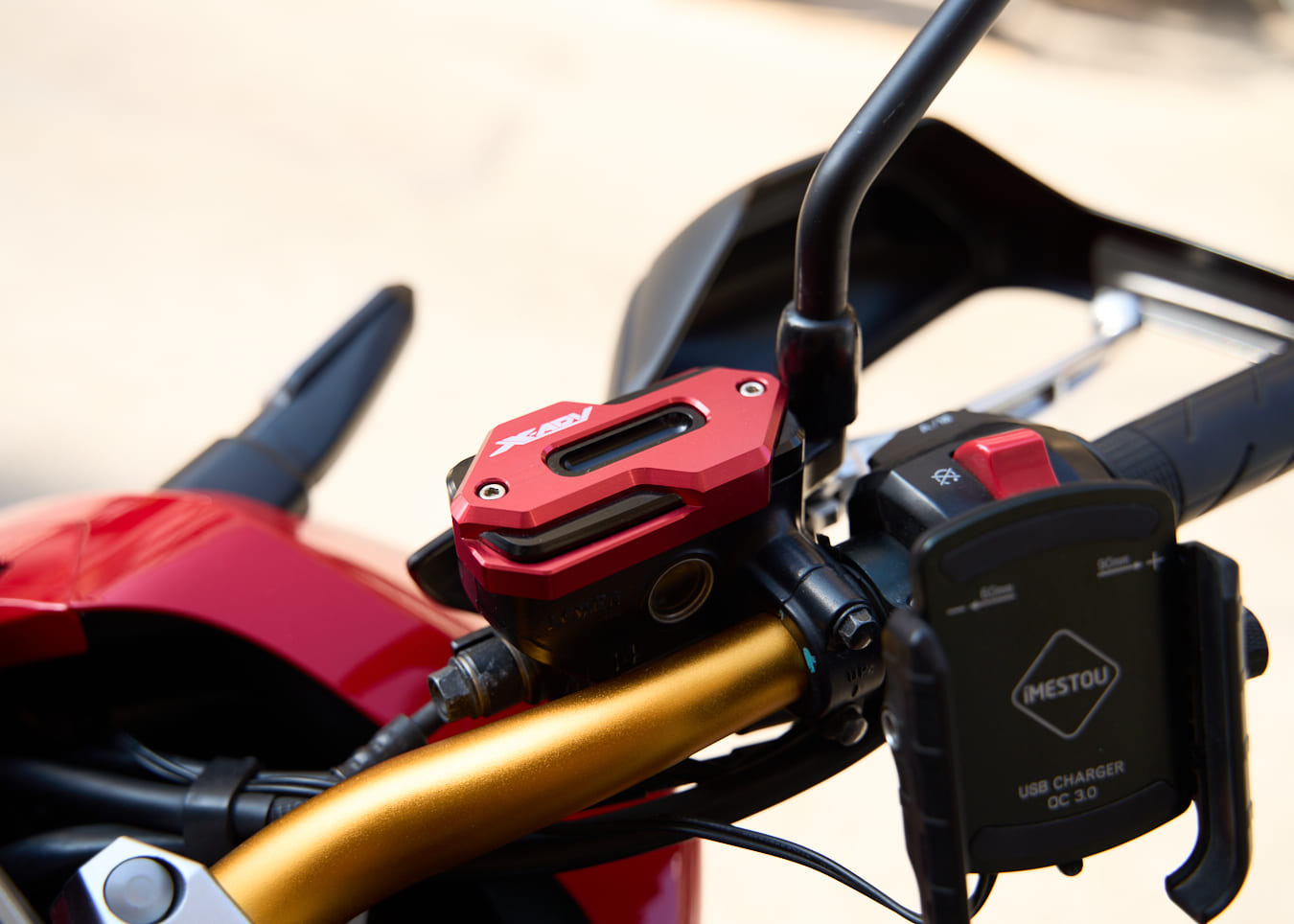 Honda X-ADV 750